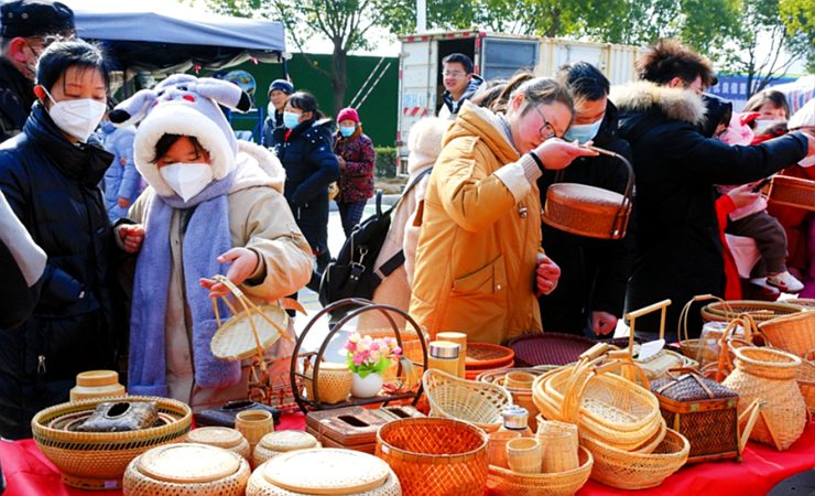 安徽：春节市场供应充足消费火